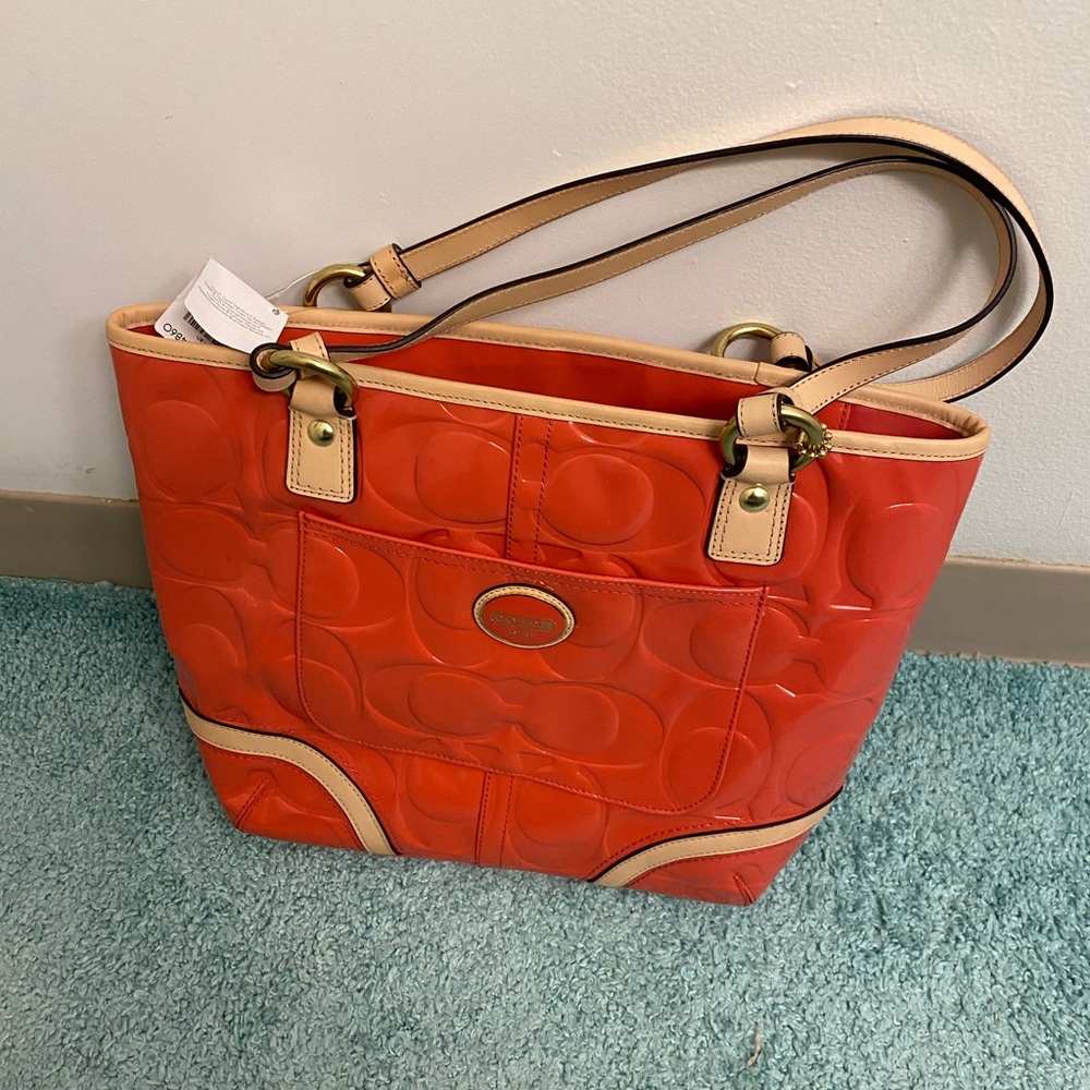 Bag - Picture 2 of 10